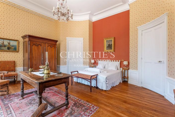 Image No.28-Propriété de 13 chambres à vendre à Cognac