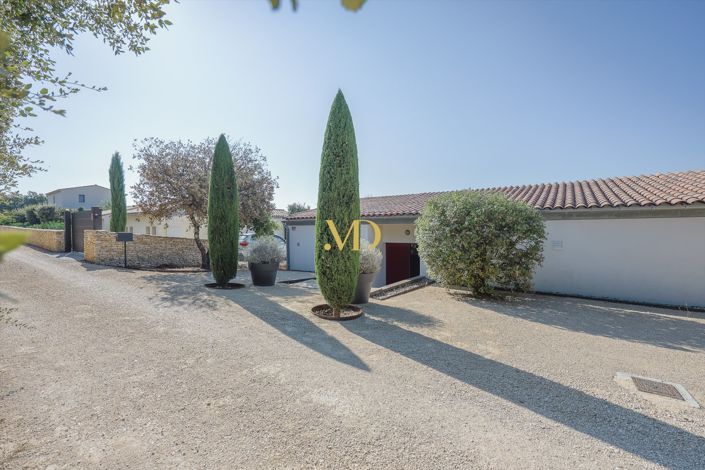 Image No.22-3 Bed House for sale