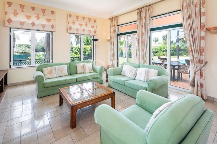 Image No.14-3 Bed House for sale