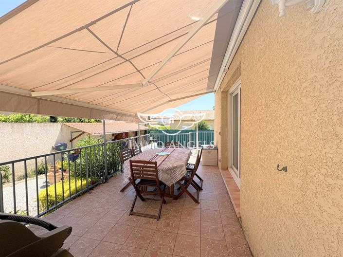 Image No.16-4 Bed House for sale