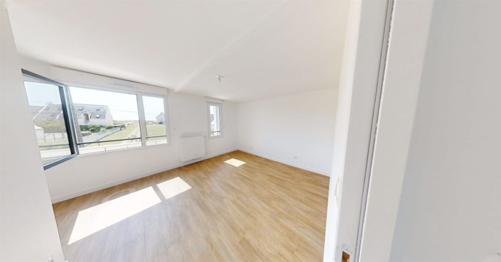 Image No.12-3 Bed Apartment for sale