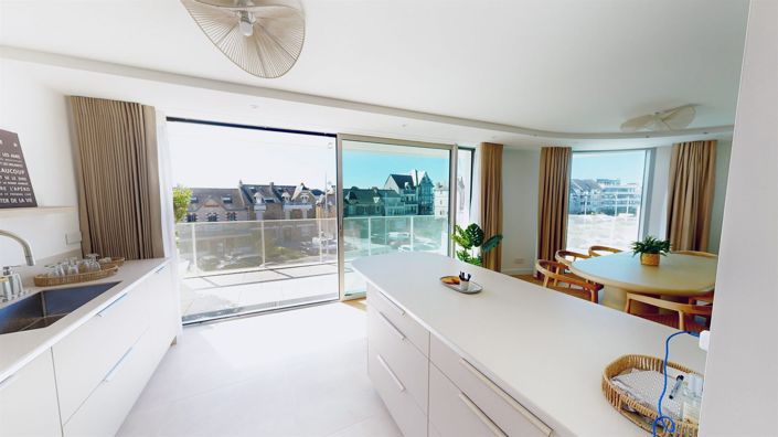 Image No.6-3 Bed Apartment for sale