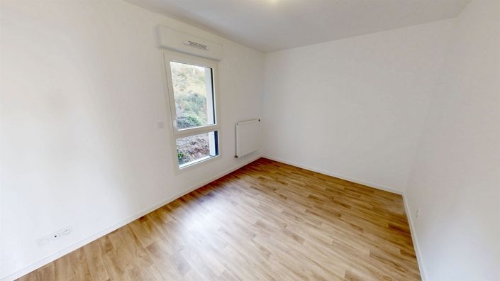 Image No.13-1 Bed Apartment for sale