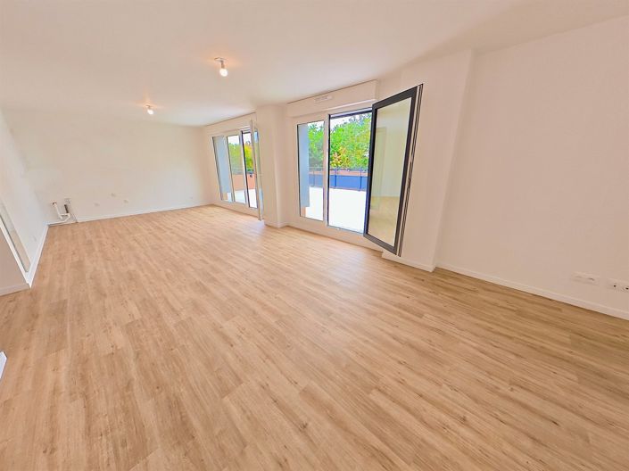 Image No.2-3 Bed Apartment for sale