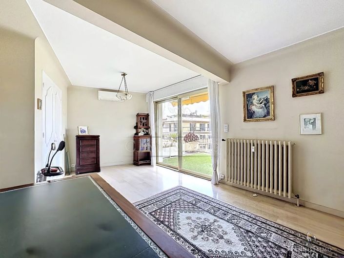 Image No.12-Apartment for sale
