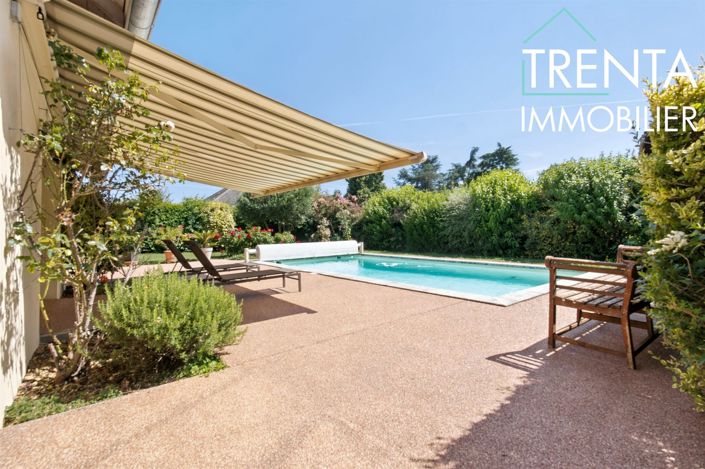 Image No.2-4 Bed House for sale