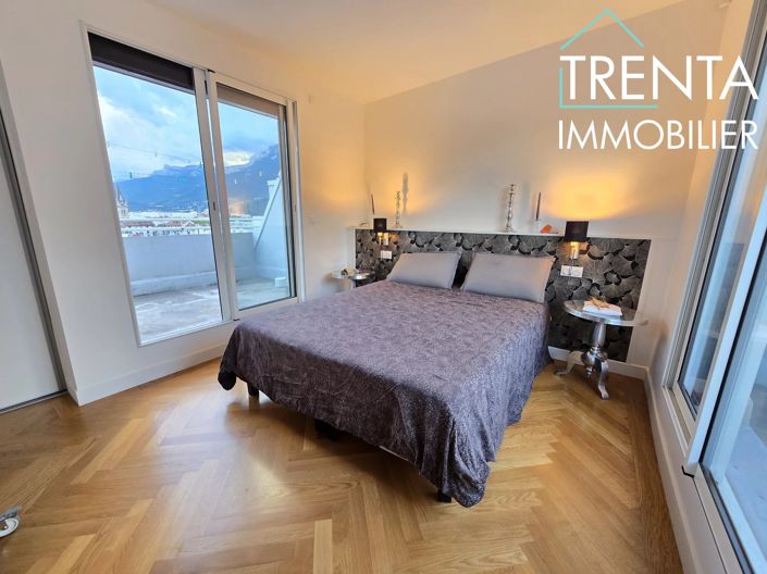 Image No.12-2 Bed Apartment for sale