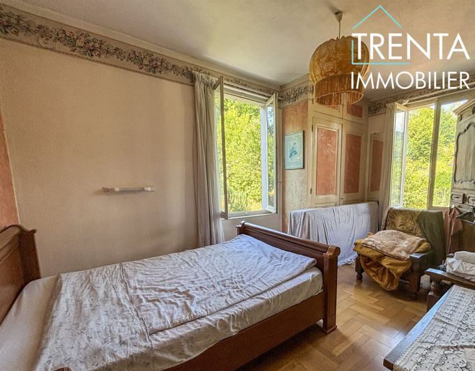 Image No.20-3 Bed House for sale
