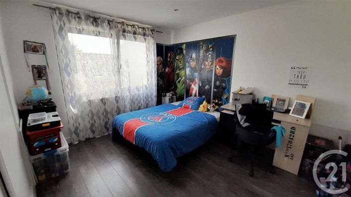 Image No.10-4 Bed House for sale