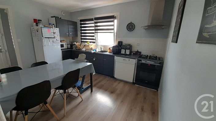 Image No.4-4 Bed House for sale