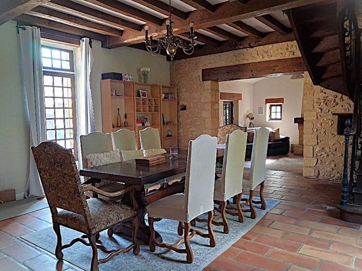 Image No.5-4 Bed House for sale