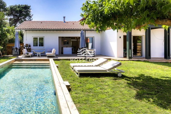 Image No.3-5 Bed House for sale