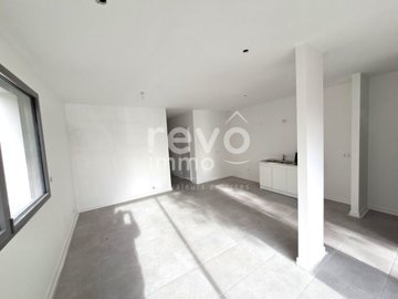 1 - Saint-Sylvain-d'Anjou, Apartment