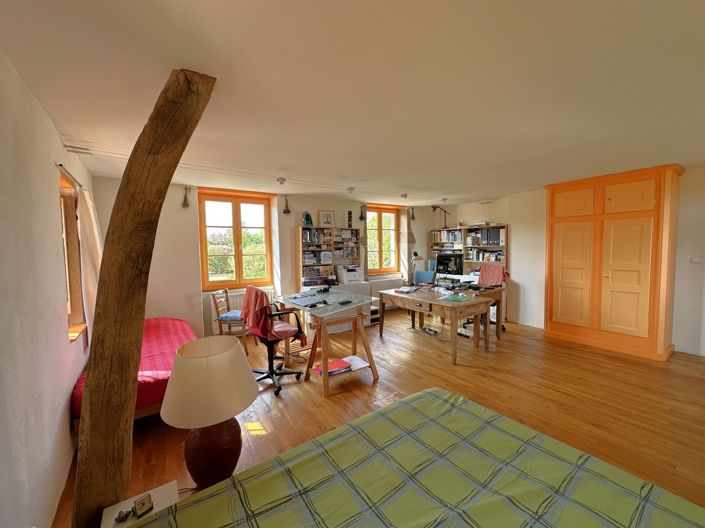 Image No.32-3 Bed House for sale