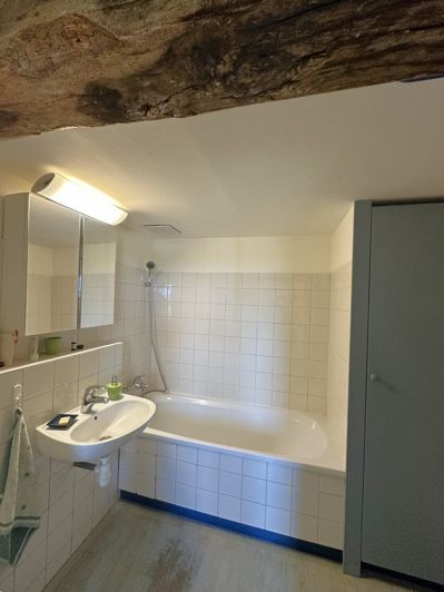 Image No.34-3 Bed House for sale