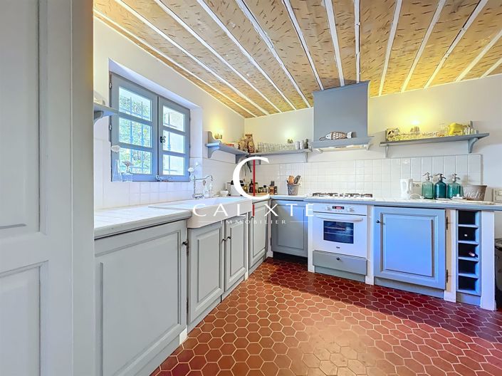 Image No.6-3 Bed House for sale