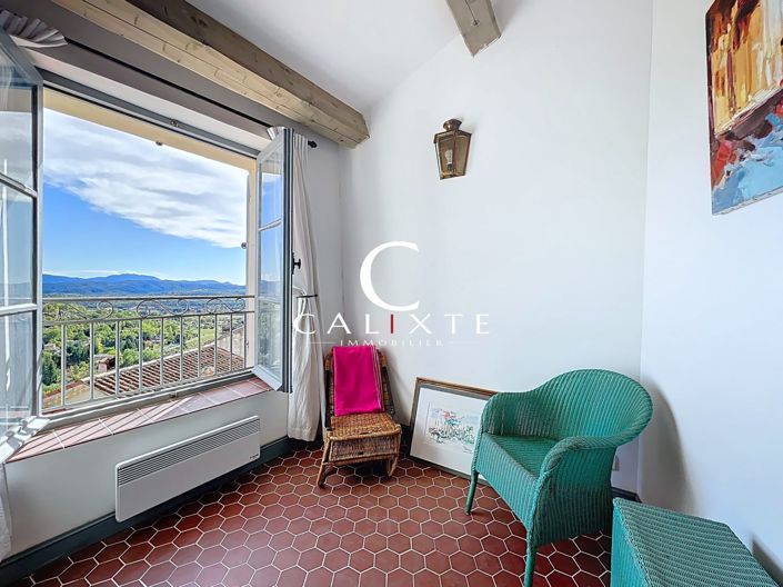 Image No.8-3 Bed House for sale