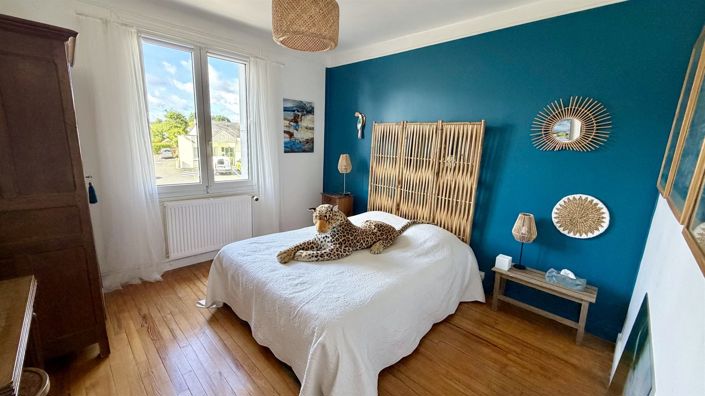 Image No.13-5 Bed House for sale