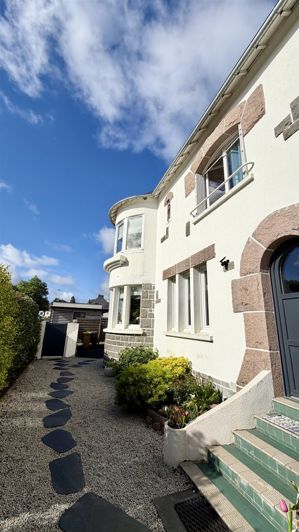 Image No.29-5 Bed House for sale