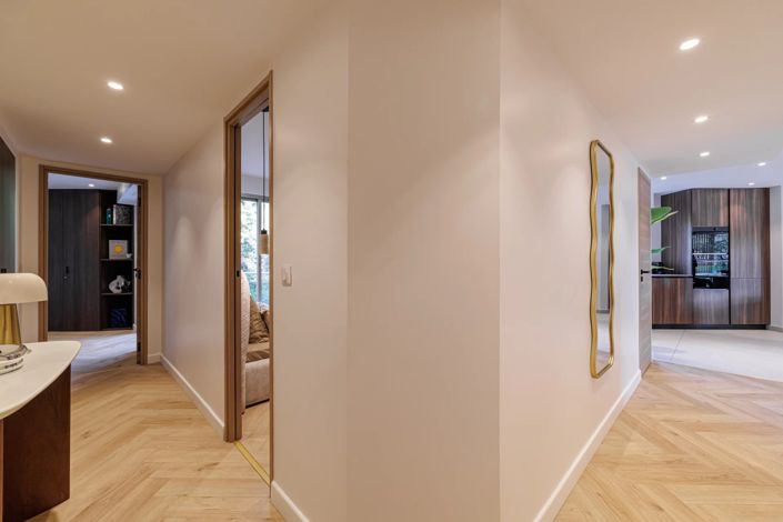 Image No.10-2 Bed Apartment for sale