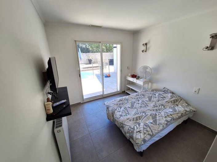 Image No.17-4 Bed House for sale