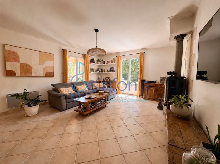 Image No.7-3 Bed House for sale