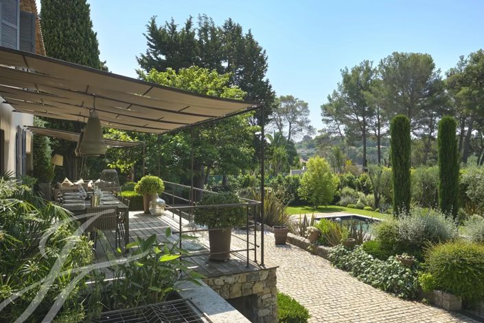 Image No.6-4 Bed House for sale