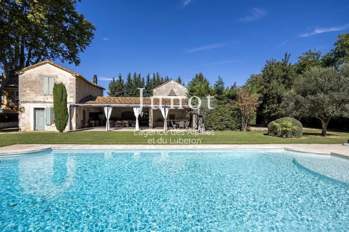 Image No.2-Maison de 10 chambres à vendre à Maussane-les-Alpilles