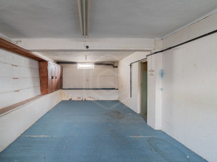 Image No.19-4 Bed House for sale