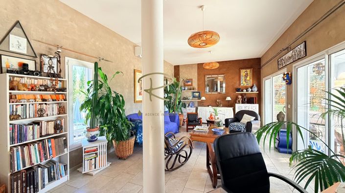 Image No.5-3 Bed House for sale