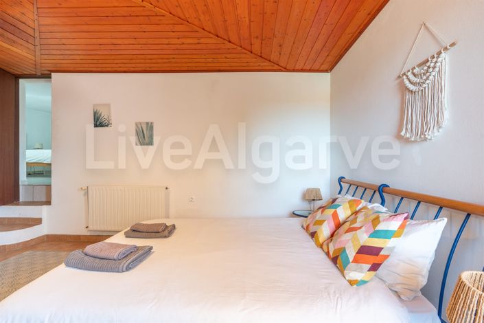 Image No.33-3 Bed House for sale