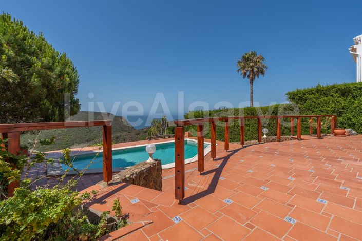 Image No.38-3 Bed House for sale