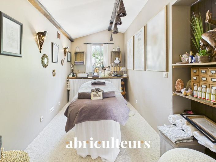 Image No.19-4 Bed House for sale