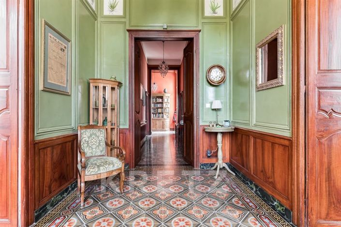 Image No.18-12 Bed House for sale