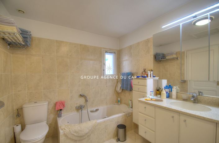 Image No.18-Maison de 2 chambres à vendre à Saint-Raphael