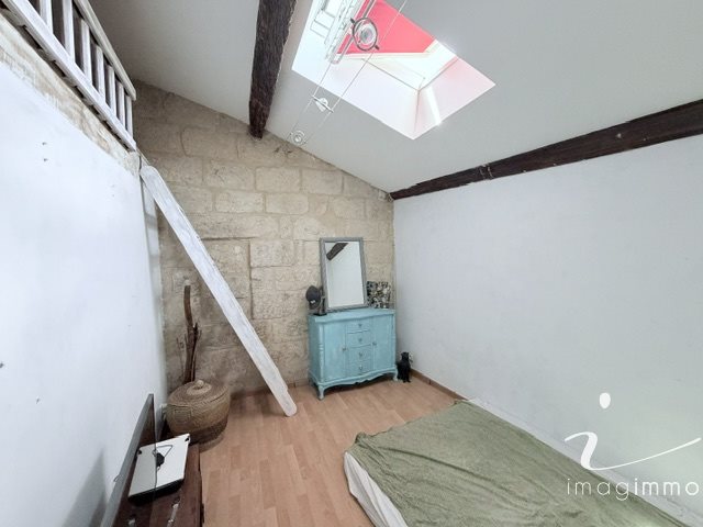 Image No.8-3 Bed House for sale