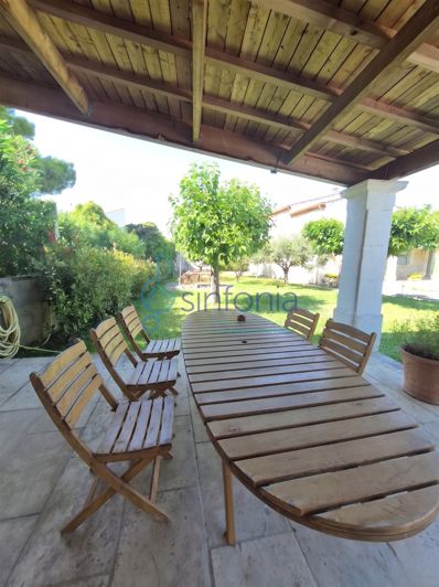 Image No.5-4 Bed House for sale