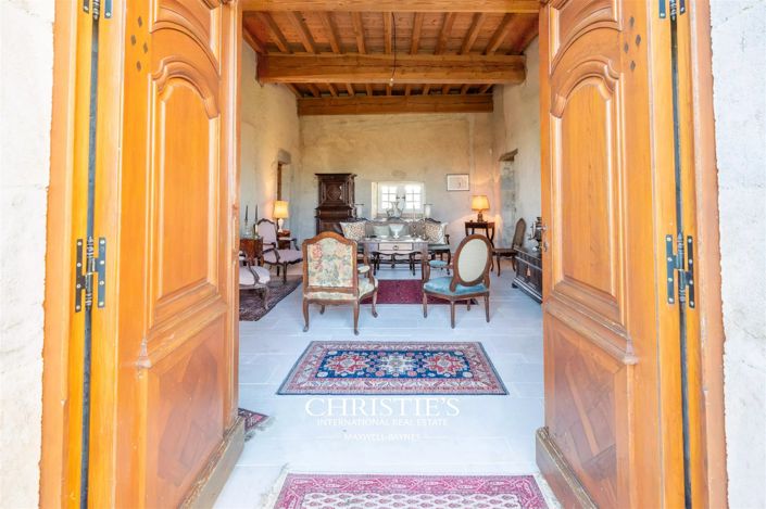 Image No.5-4 Bed Property for sale
