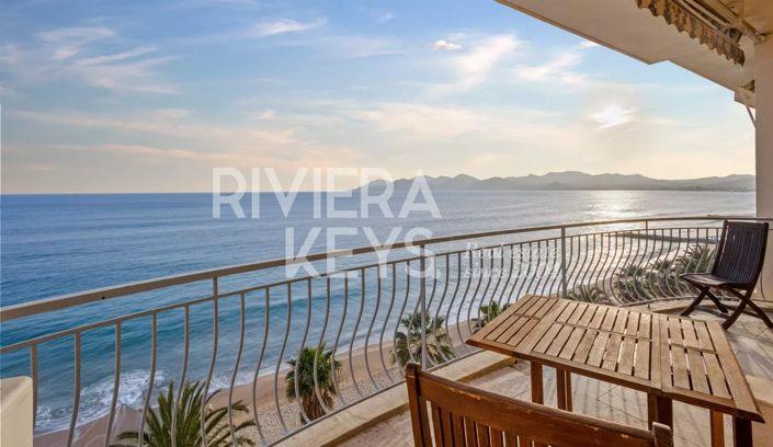 Image No.10-6 Bed Apartment for sale