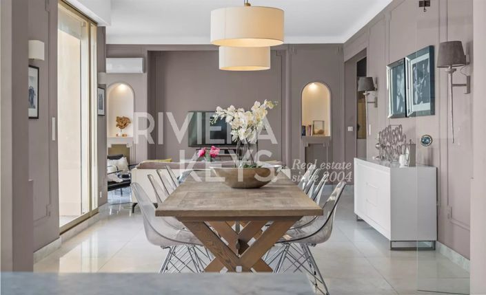 Image No.8-6 Bed Apartment for sale