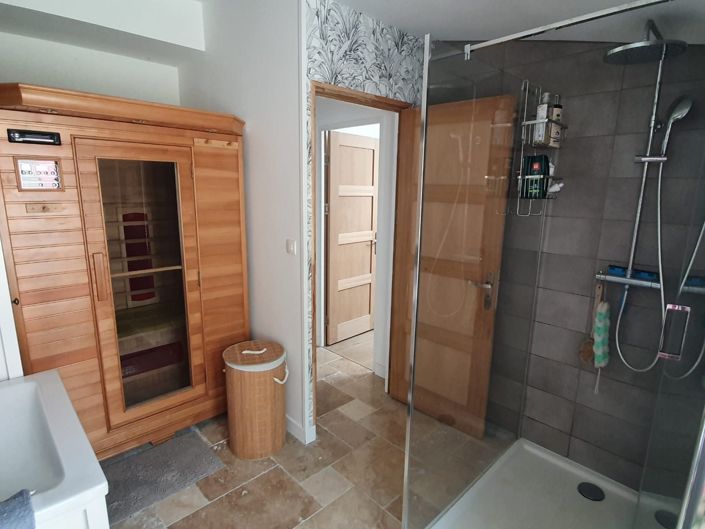 Image No.16-2 Bed House for sale