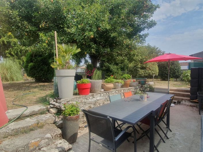 Image No.20-2 Bed House for sale