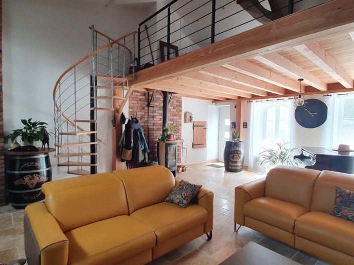 Image No.4-2 Bed House for sale