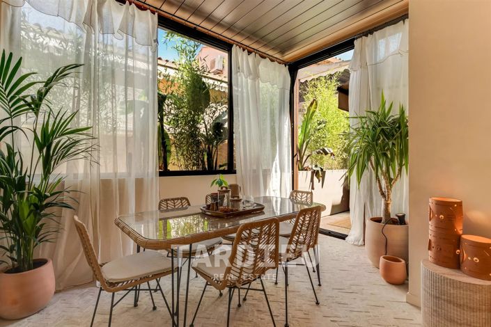 Image No.2-Appartement de 3 chambres à vendre à Saint-Tropez