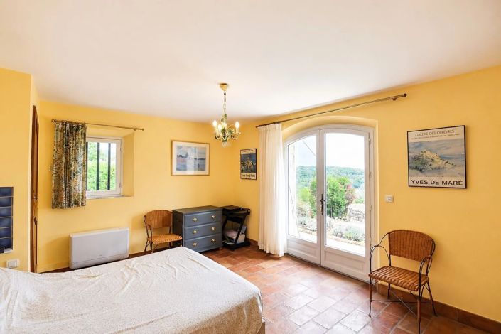 Image No.11-4 Bed House for sale