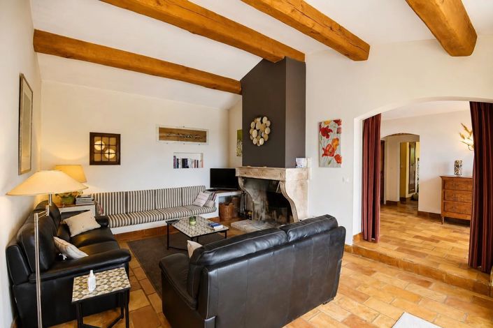 Image No.3-4 Bed House for sale