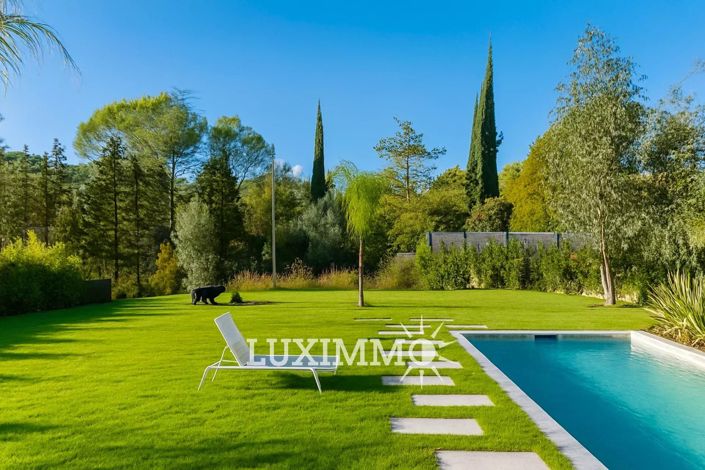 Image No.14-4 Bed House for sale
