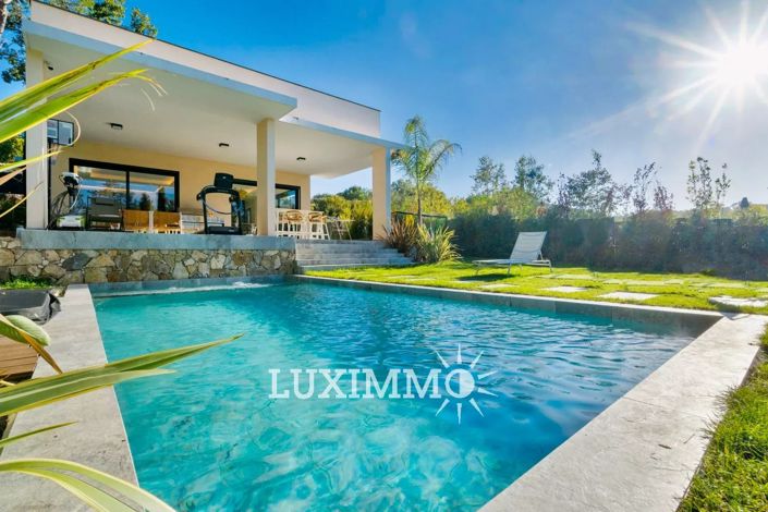 Image No.15-4 Bed House for sale