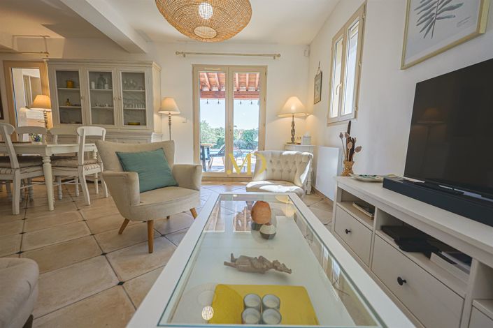 Image No.36-4 Bed House for sale