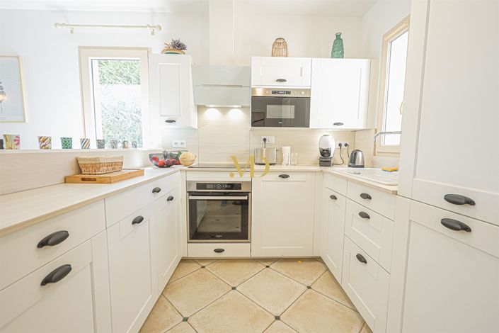 Image No.40-4 Bed House for sale